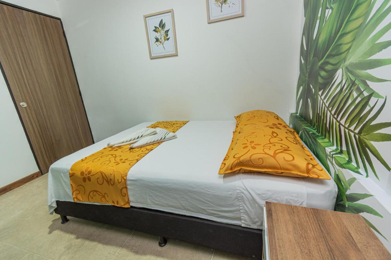 Nomada Hotel Гуатапе Екстер'єр фото